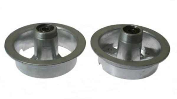 Universal Parts 4" Rear Rim, Threaded Hubs